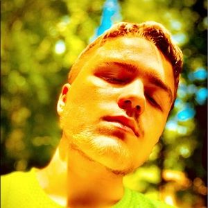 Meet your Posher, Thomas